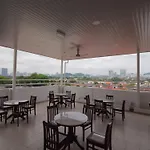 Weiss Hotels Kepong Baru
