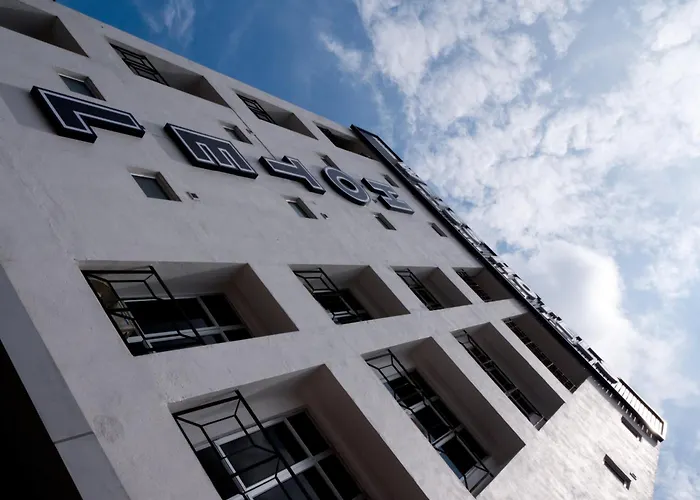 Weiss Hotels Kepong Baru