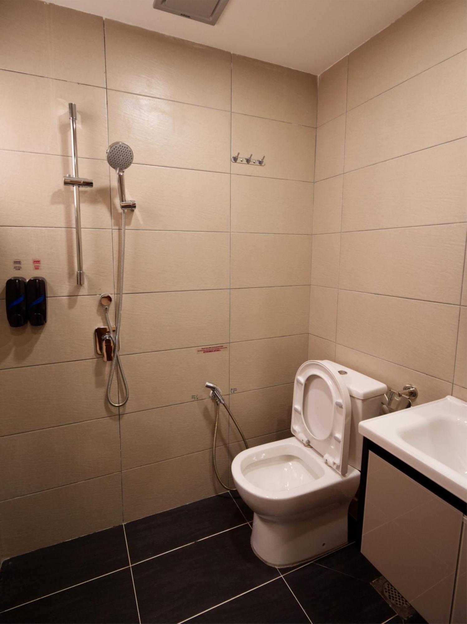 Hotel Weiss Kepong Baru Kampong Jawa Tengah
